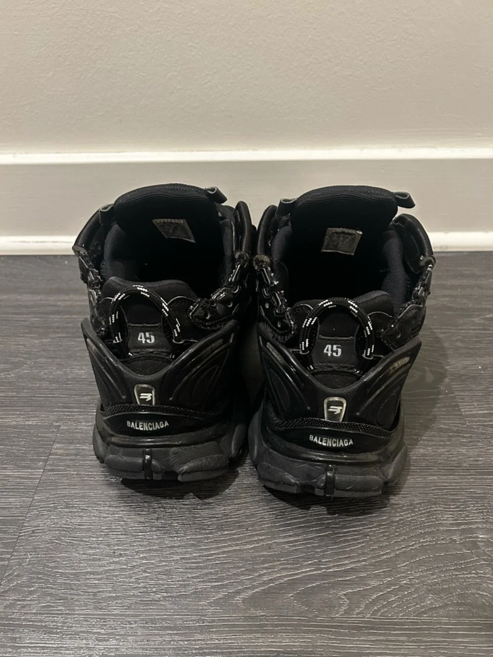 Balenciaga Runners - Picture 5 of 6